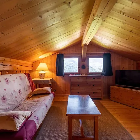 Le Paccaly, Piscine Et Aire De Jeux Chalet