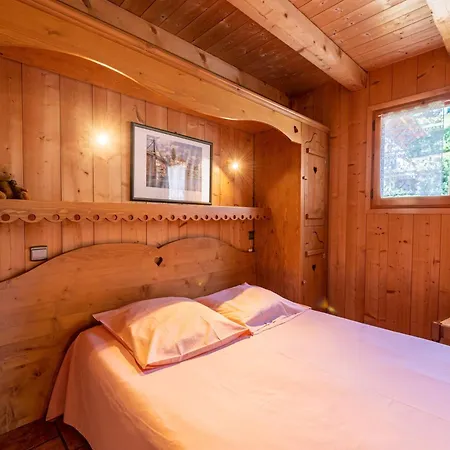 Le Paccaly, Piscine Et Aire De Jeux Chalet *